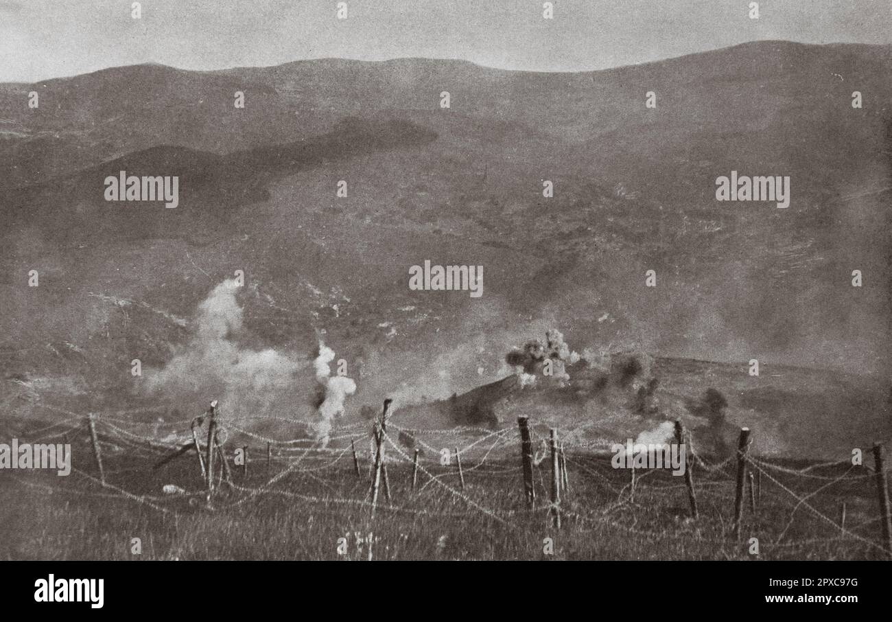 World War I. France at war. In Alsace, June 15, 1915: bombing of the German trenches of the Braunkopf. At 16:30, the same day, French fighters launched an assault on the position. Stock Photo