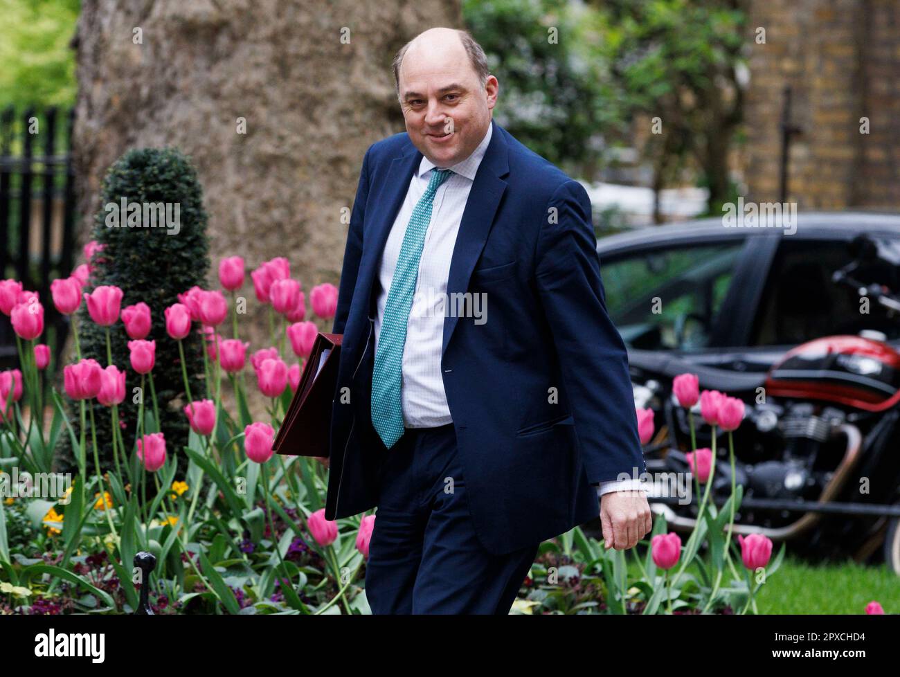 London, UK. 2nd May, 2023. Ben Wallace, Defence Secretary, arrives forn the weekly Cabinet meeting. Credit: Karl Black/Alamy Live News Stock Photo