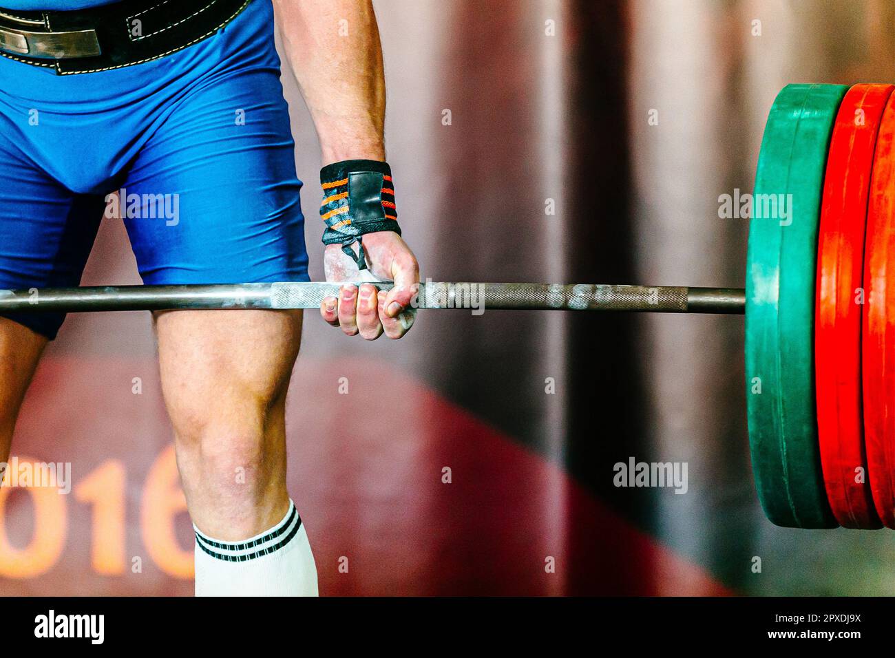 deadlift in powerlifting competition, body part athlete powerlifter and