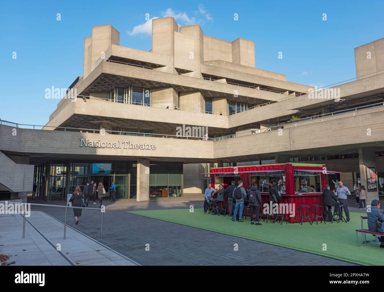 Pop up bar outside National theatre brutalist style building by Denys Lasdun in the South Bank Complex opened in 1976. London. Stock Photo