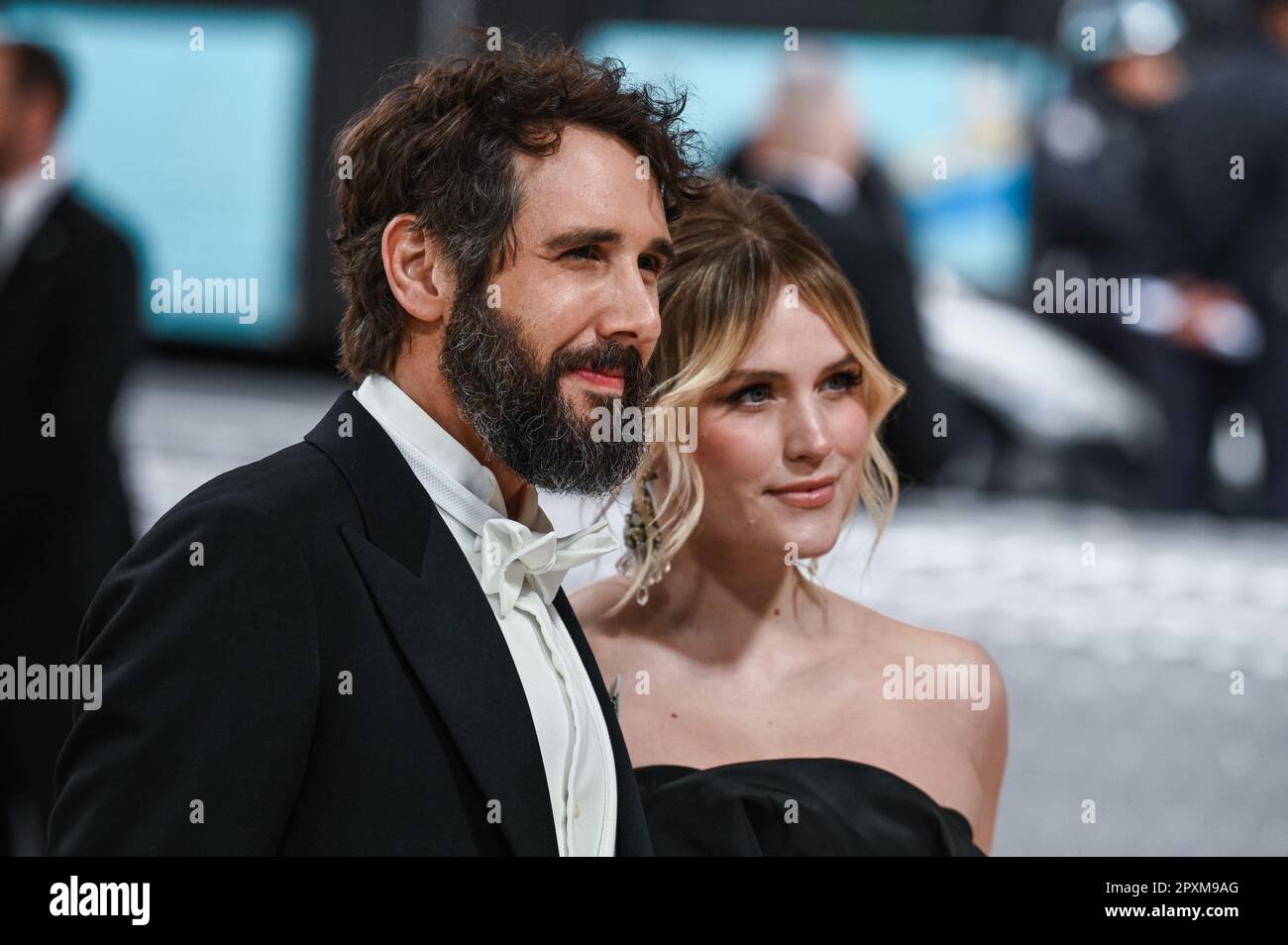 New York, USA. 01st May, 2023. Josh Groban and Natalie McQueen walking