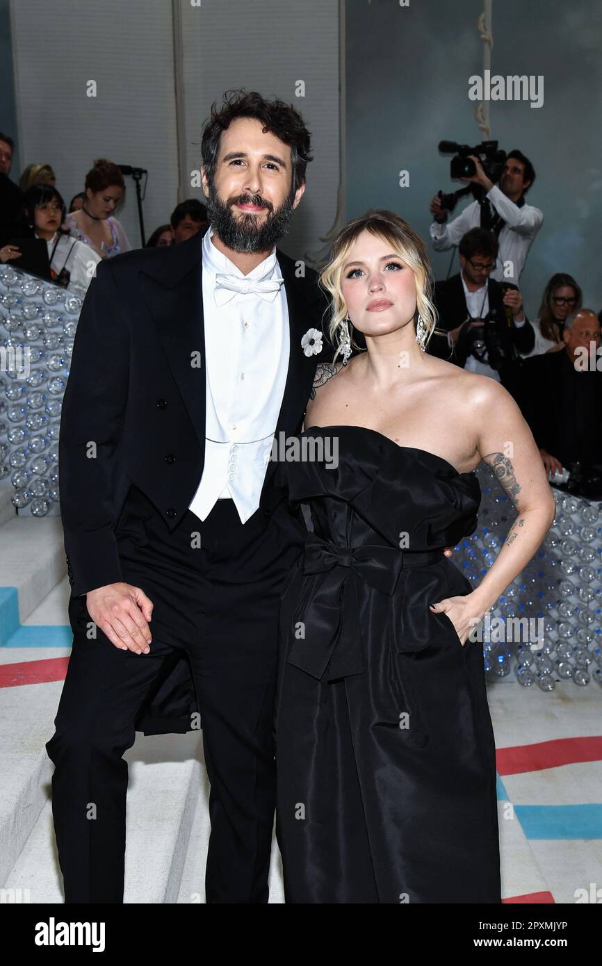 New York, USA. 01st May, 2023. Josh Groban and Natalie McQueen walking