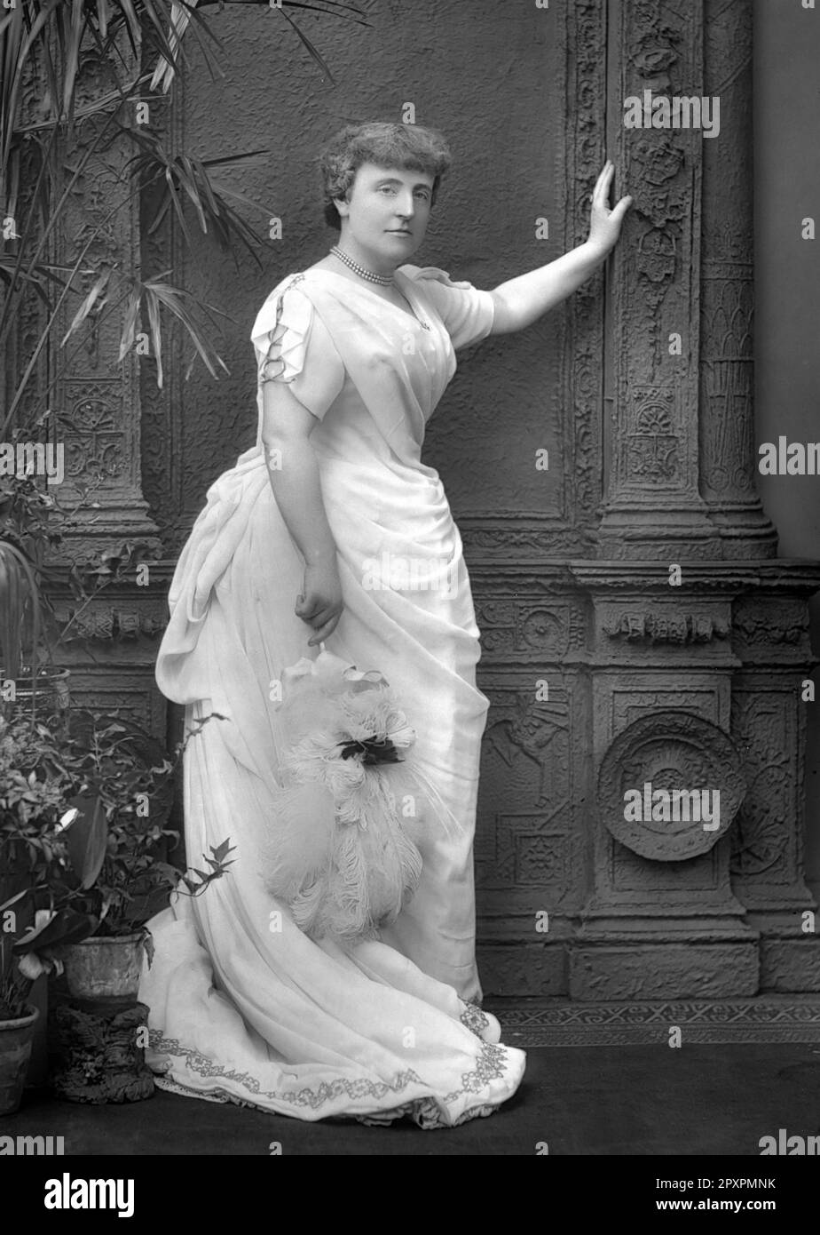 Frances Hodgson Burnett. Portrait of the British-American novelist and playwright, Frances Eliza Hodgson Burnett (1849-1924) by Herbert Rose Barraud, c. 1895 Stock Photo