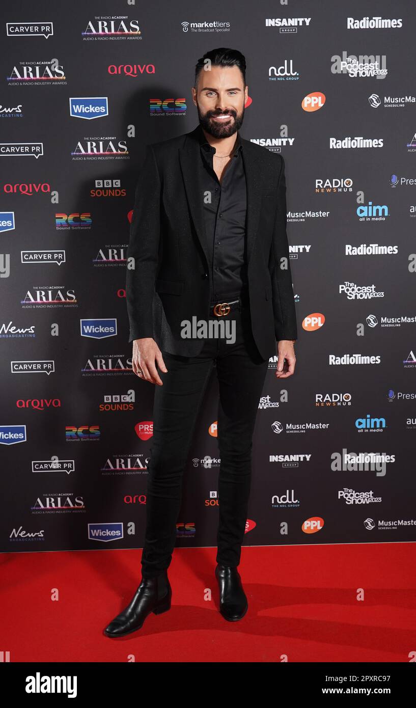 Radio 2 rylan hi-res stock photography and images - Alamy