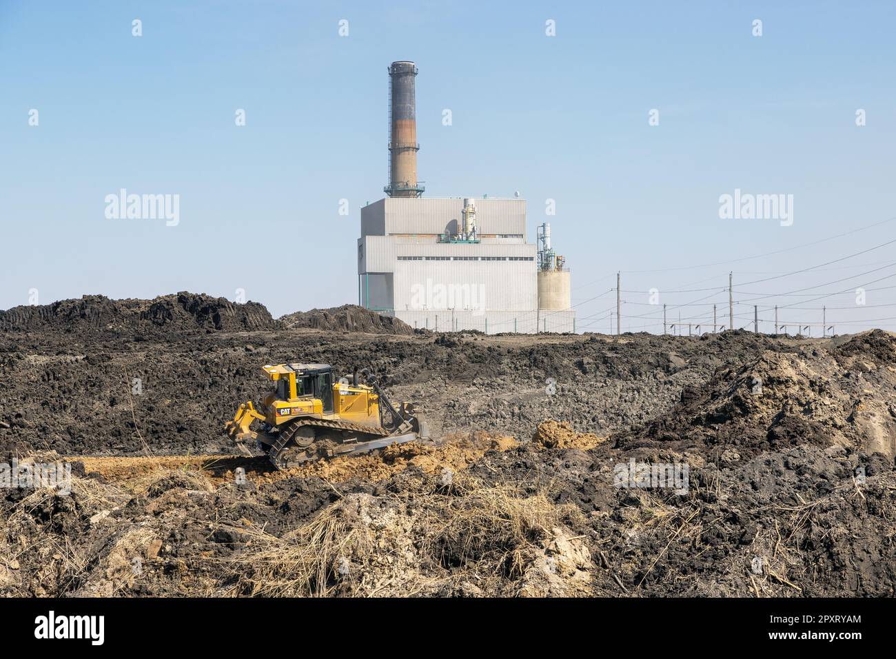 Coal ash ponds hires stock photography and images Alamy