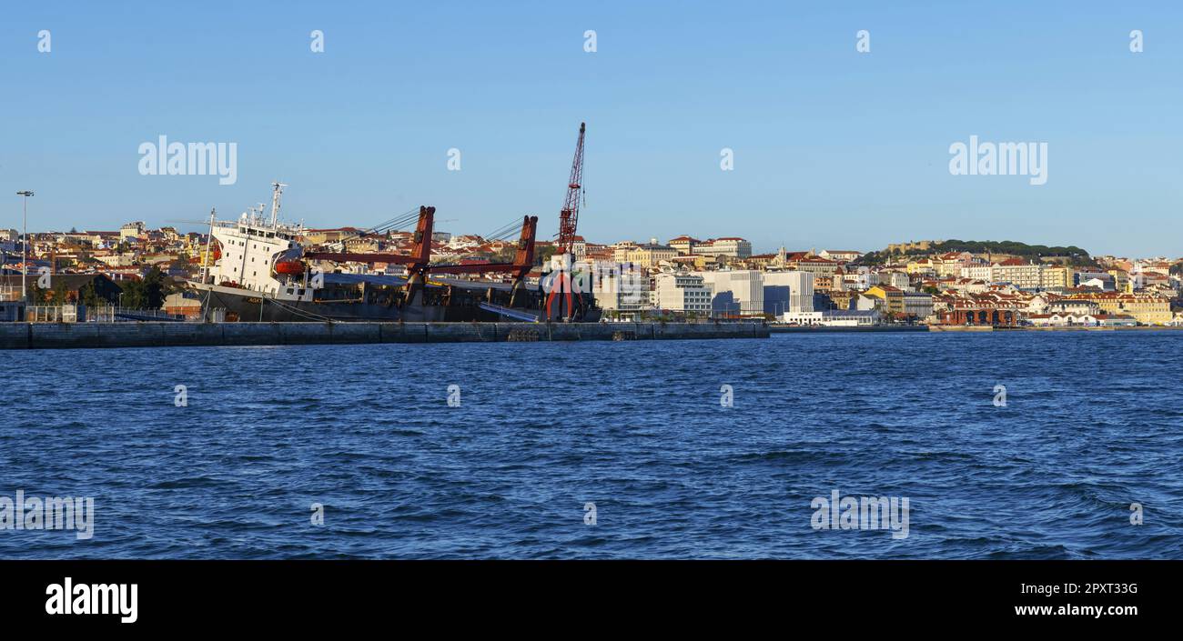 Alcantara dock hi-res stock photography and images - Alamy