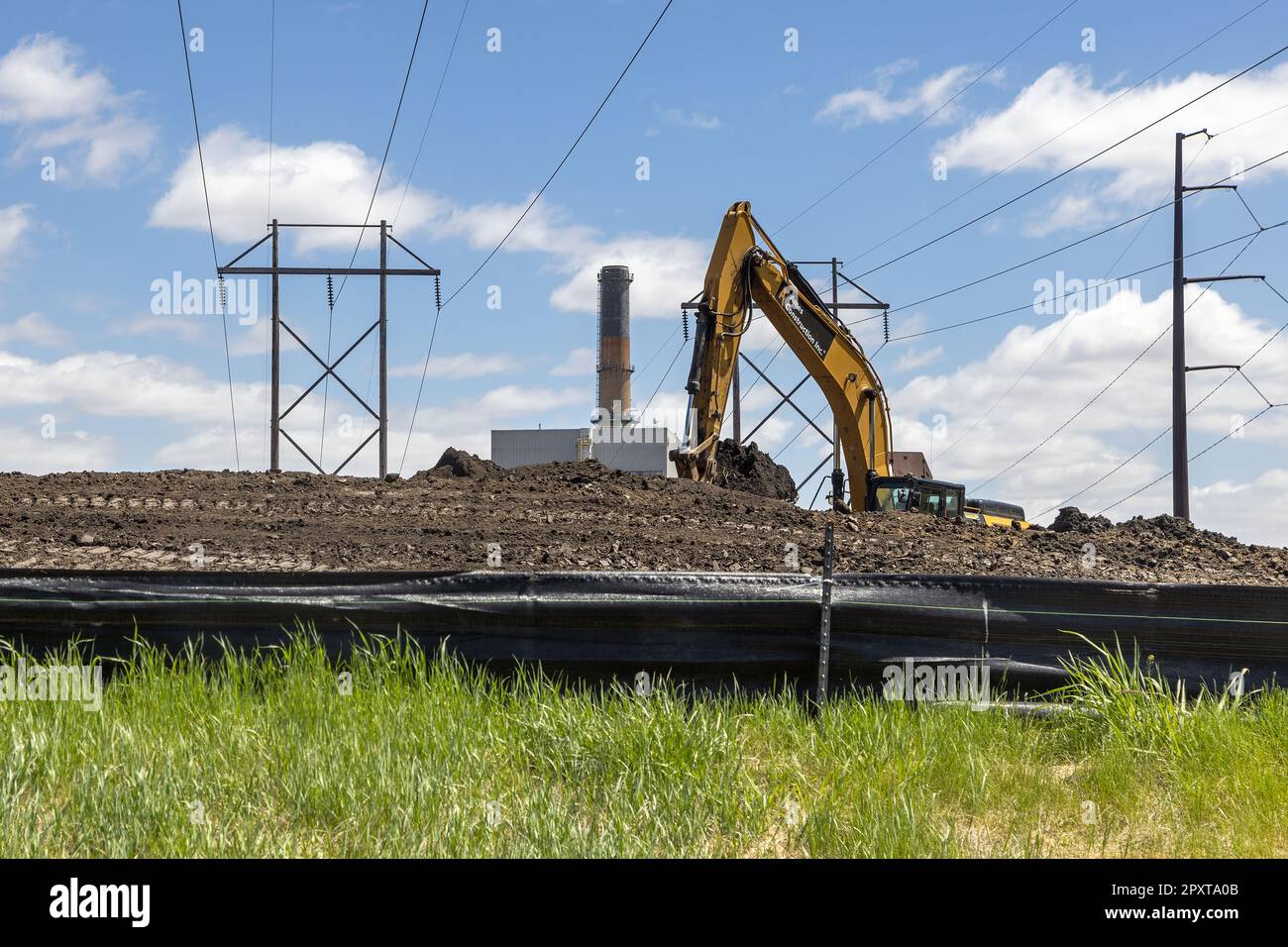 Coal ash ponds hires stock photography and images Alamy