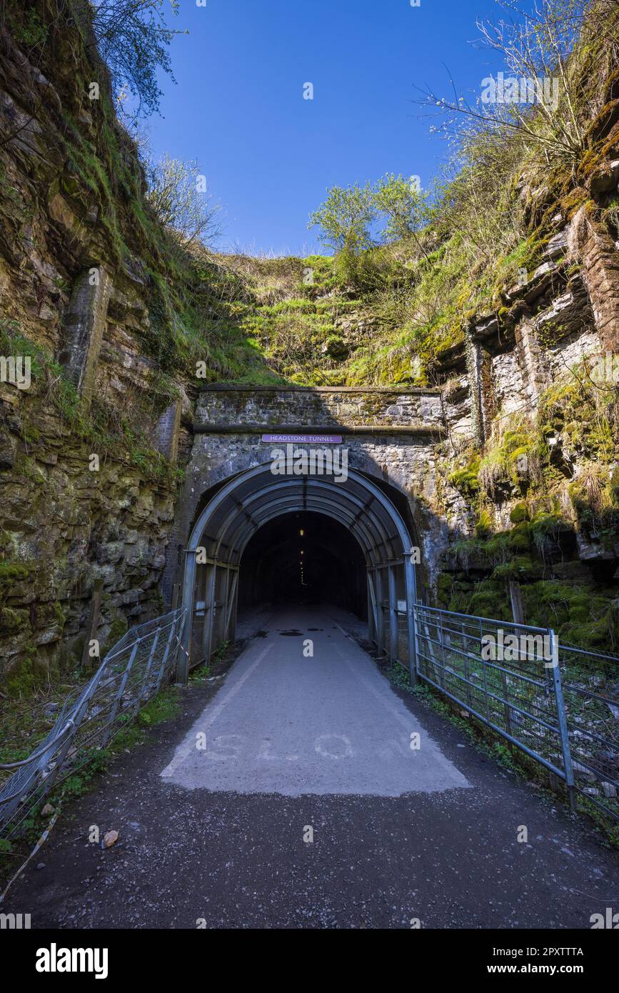 The entrance to the Headstone Tunnel on the Monsal Trail, Peak District National Park, Derbyshire, England Stock Photo