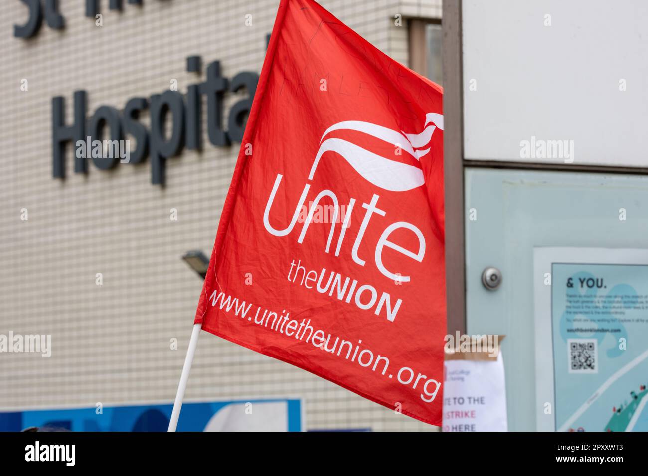 London, UK. 2nd May, 2023. Unite the union picket line outside st Thomas hospital Westminster London UK Credit: Ian Davidson/Alamy Live News Stock Photo