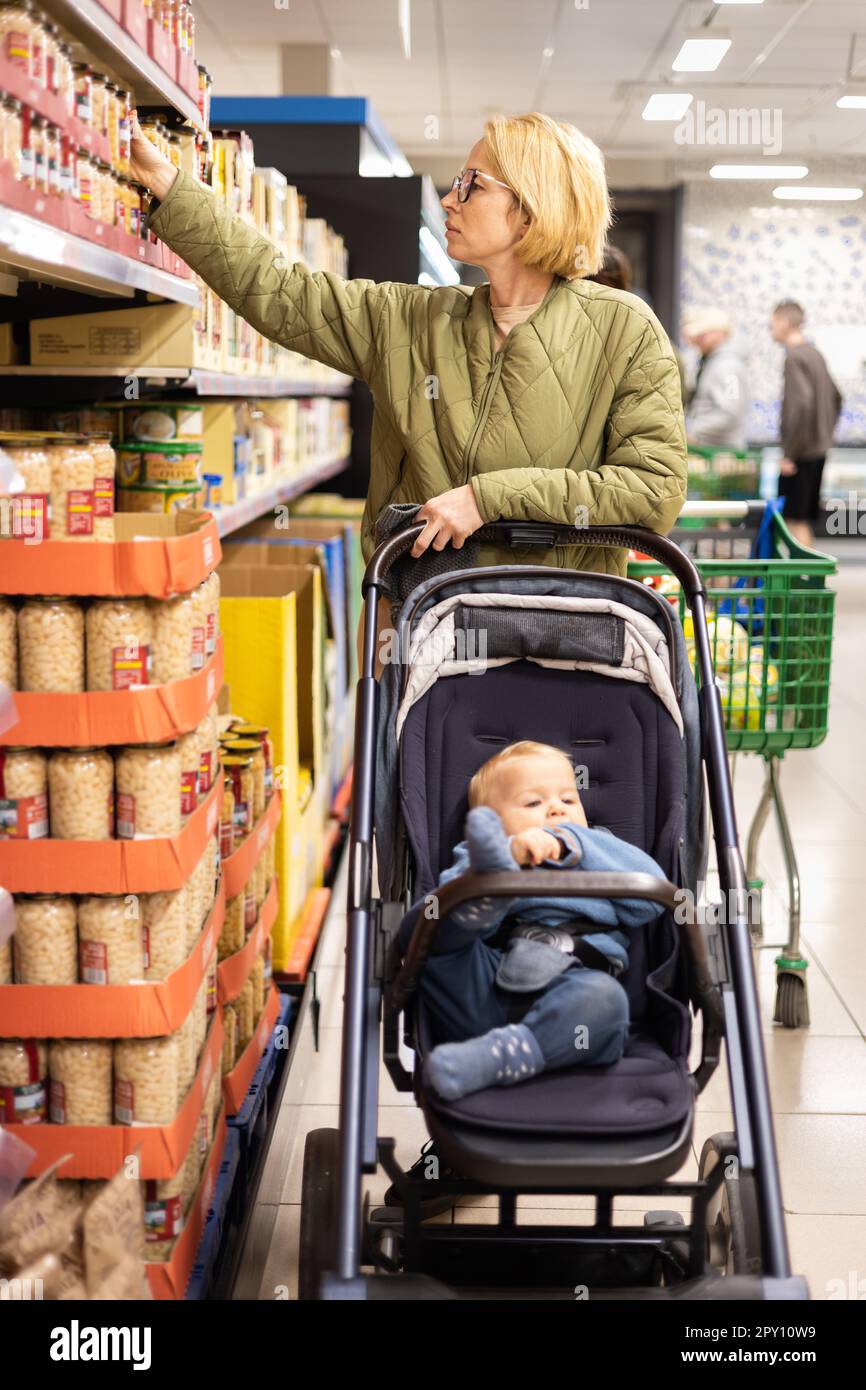 Grocery shopping top with a stroller