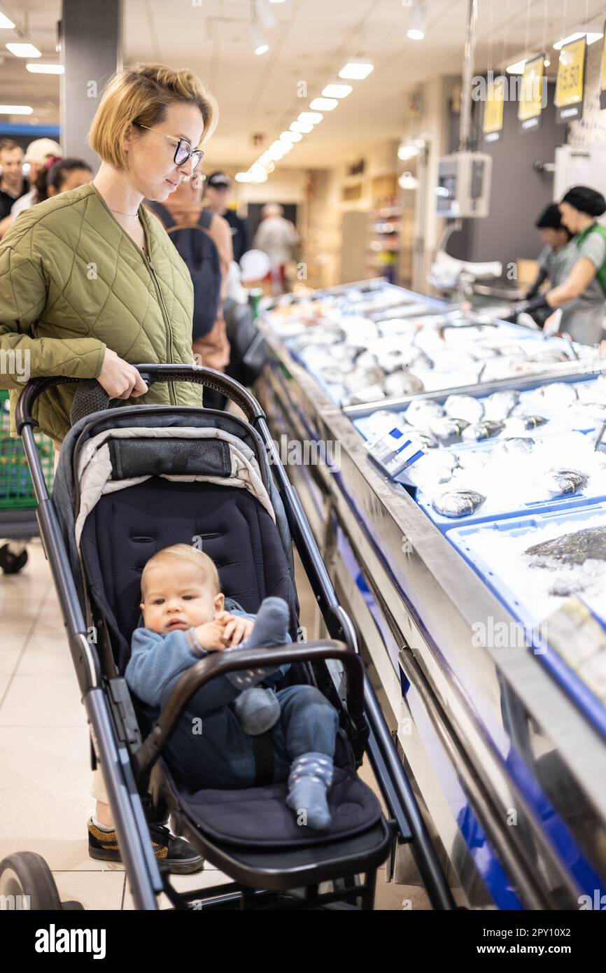 Grocery shopping top with a stroller