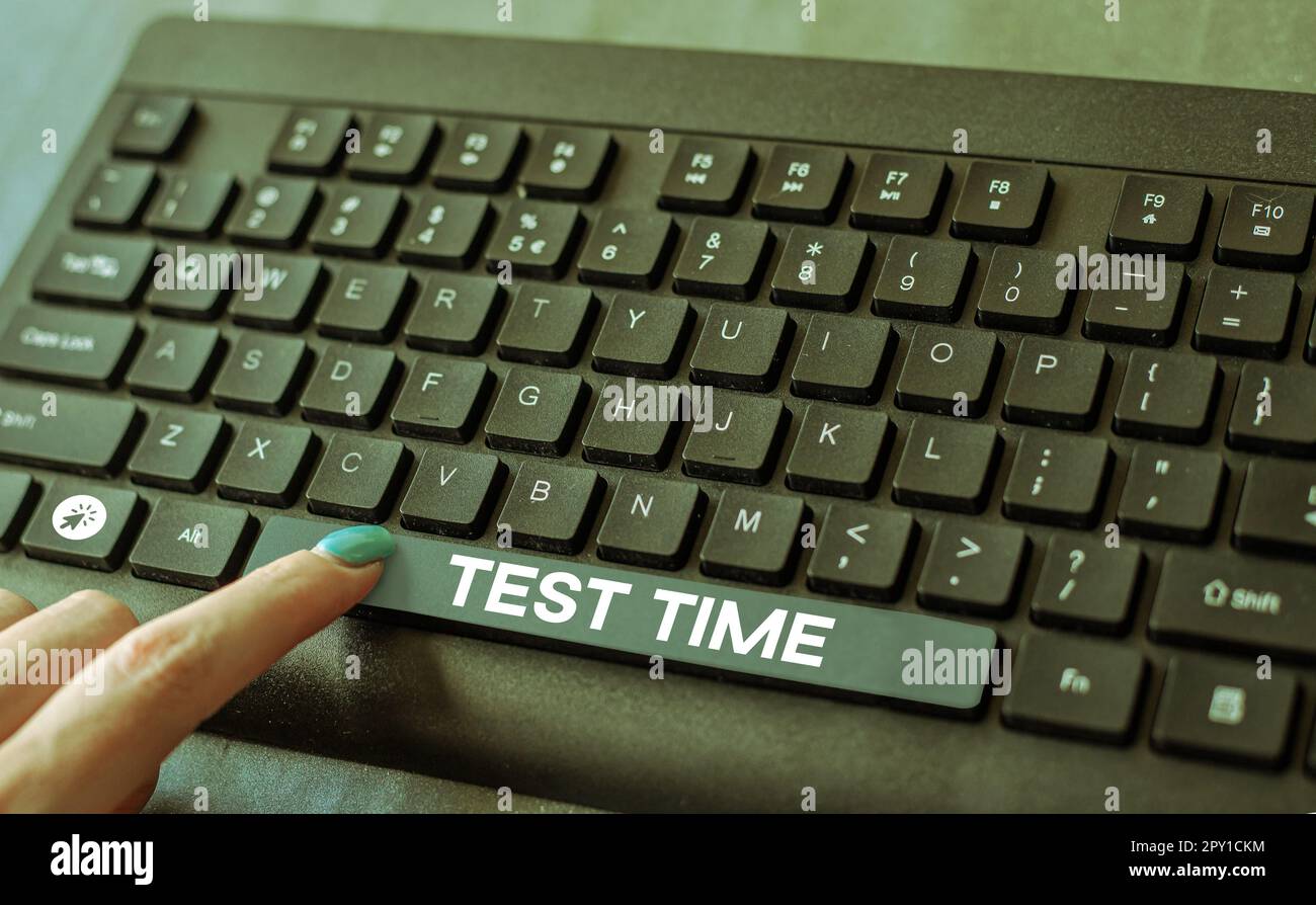 Conceptual caption Test Time, Business idea Moment to take an ...
