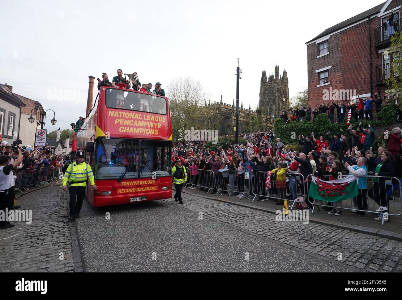 wrexham open bus tour