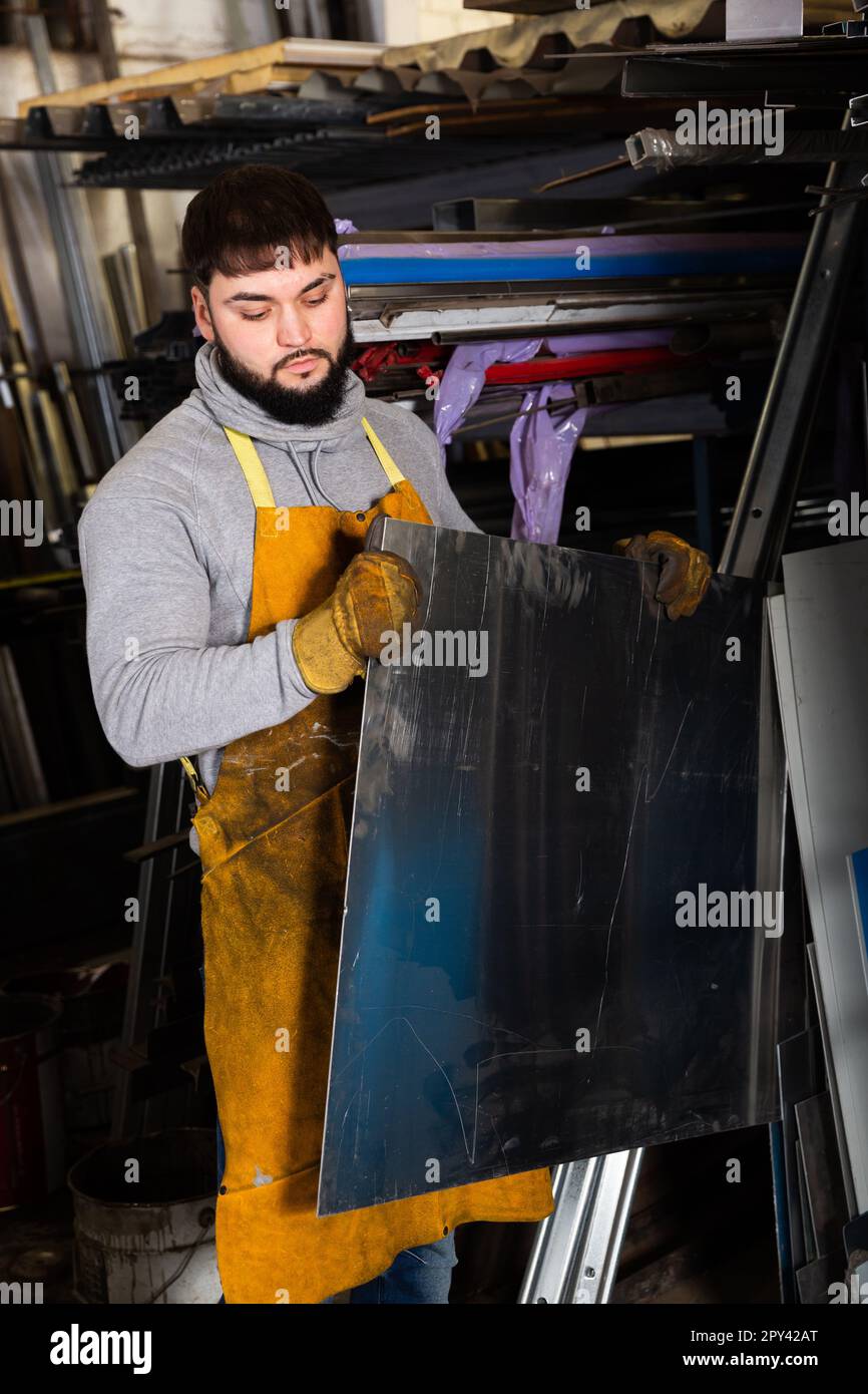 Sheet steel blacksmith hi-res stock photography and images - Alamy