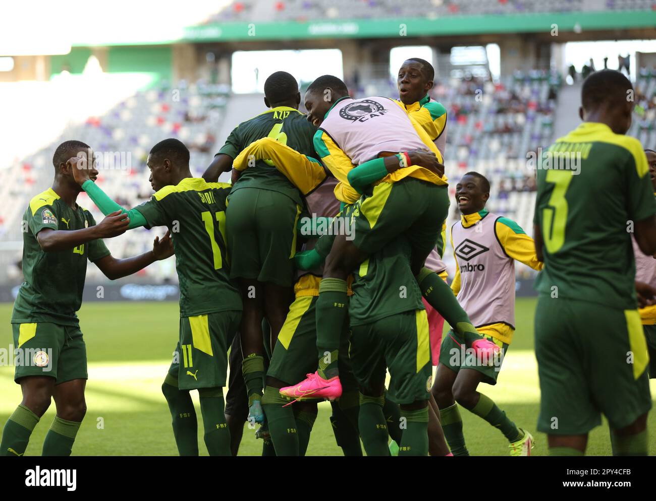 UGANDA X ALGERIA: COPA DAS NAÇÕES AFRICANAS - Futebolplayhd - Medium