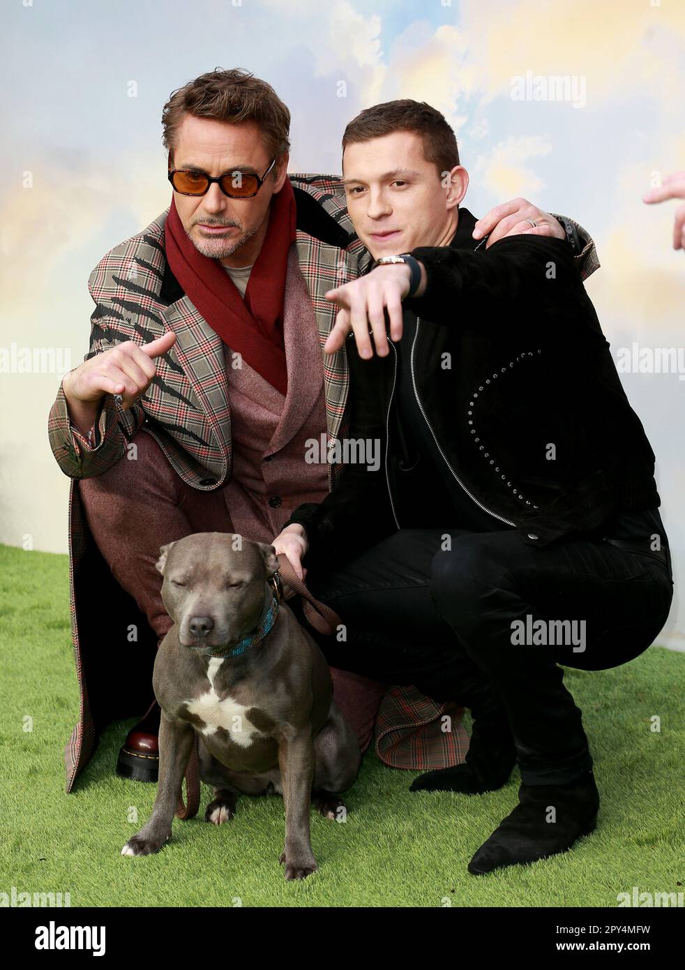 Robert Downey Jr And Tom Holland Hi res Stock Photography And Images robert-downey-jr-and-tom-holland-hi-res-stock-photography-and-images