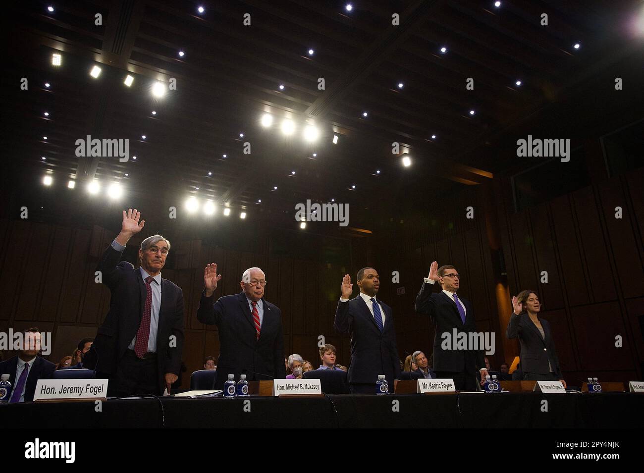 John gibson dunn hires stock photography and images Alamy