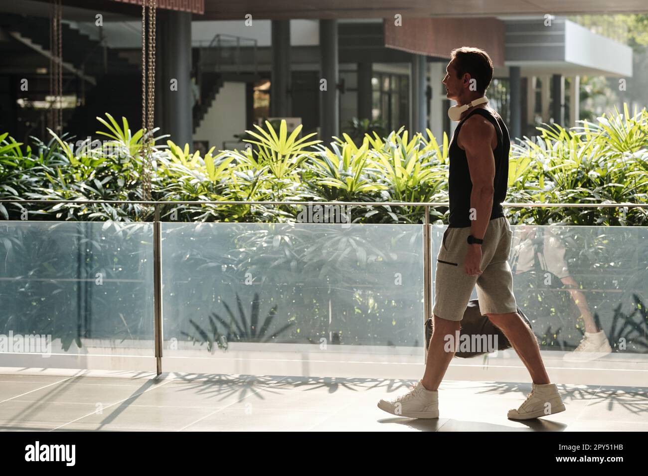 Walking man in fit hi-res stock photography and images - Alamy