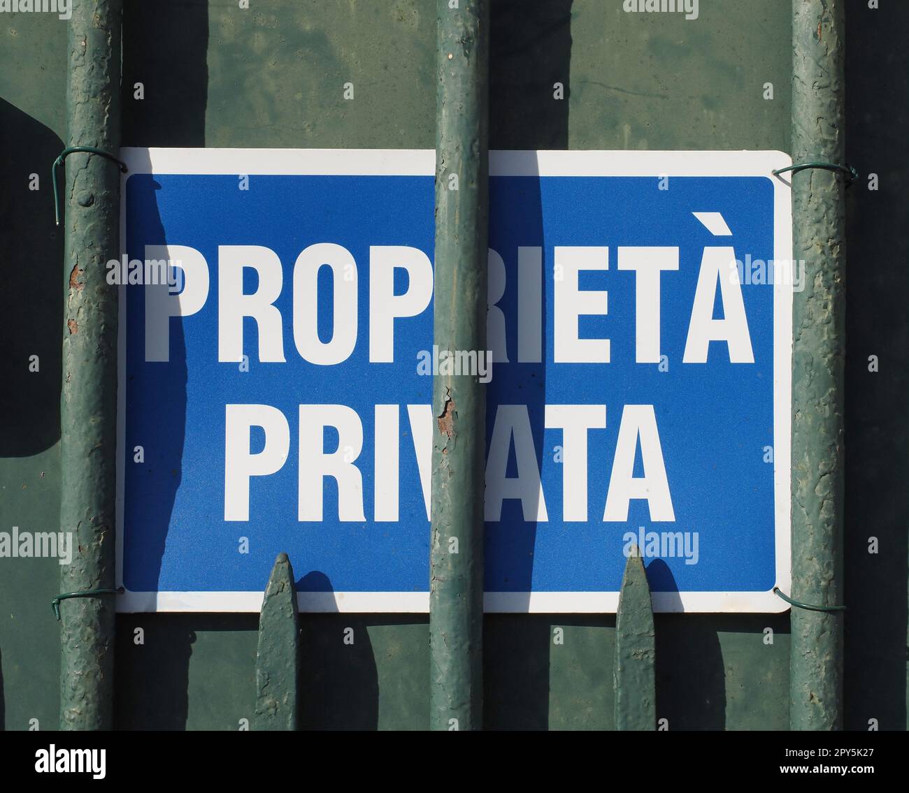 proprieta privata translation private property sign Stock Photo