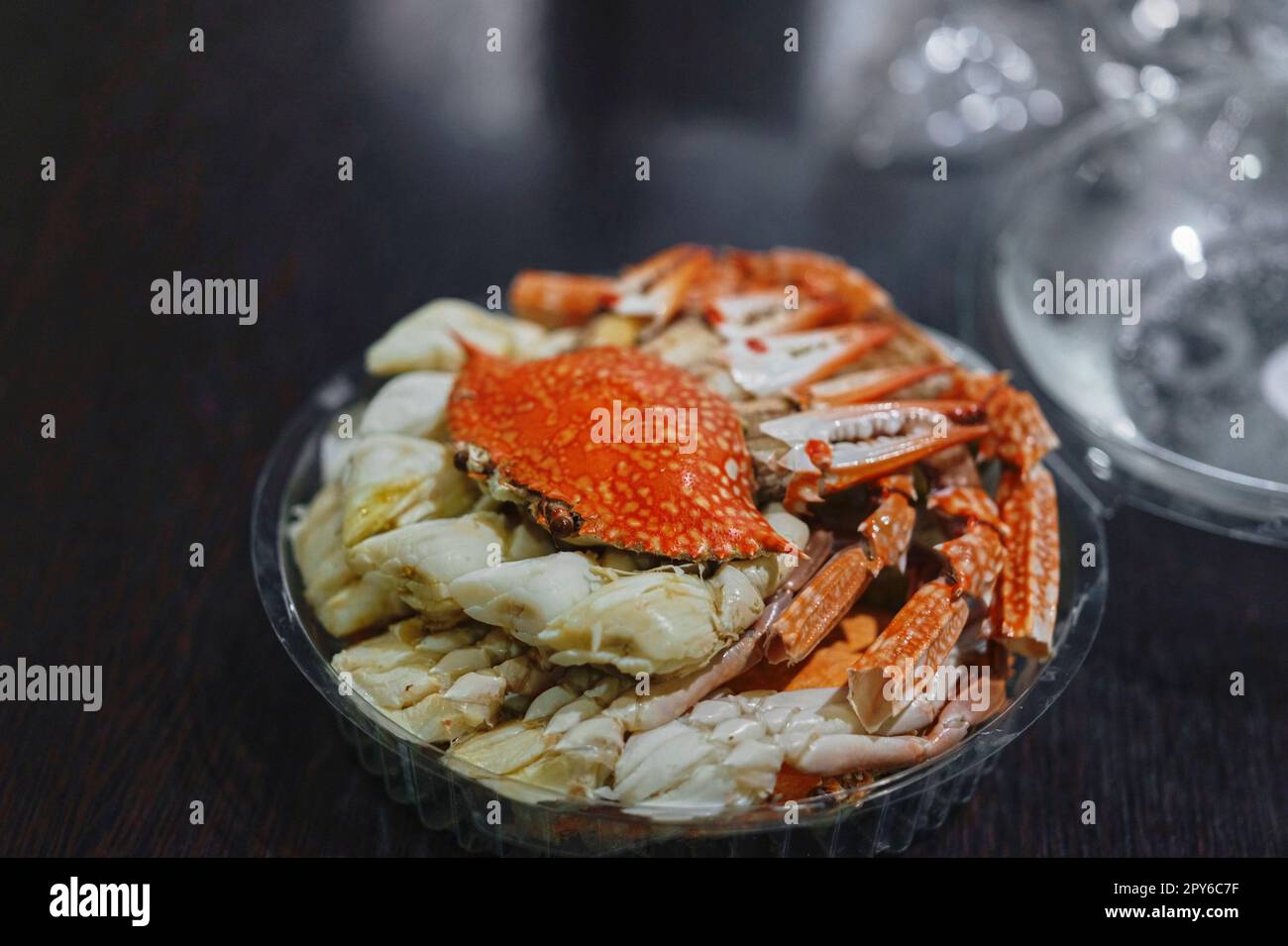 Steamed crab meat from blue crab in package Stock Photo Alamy