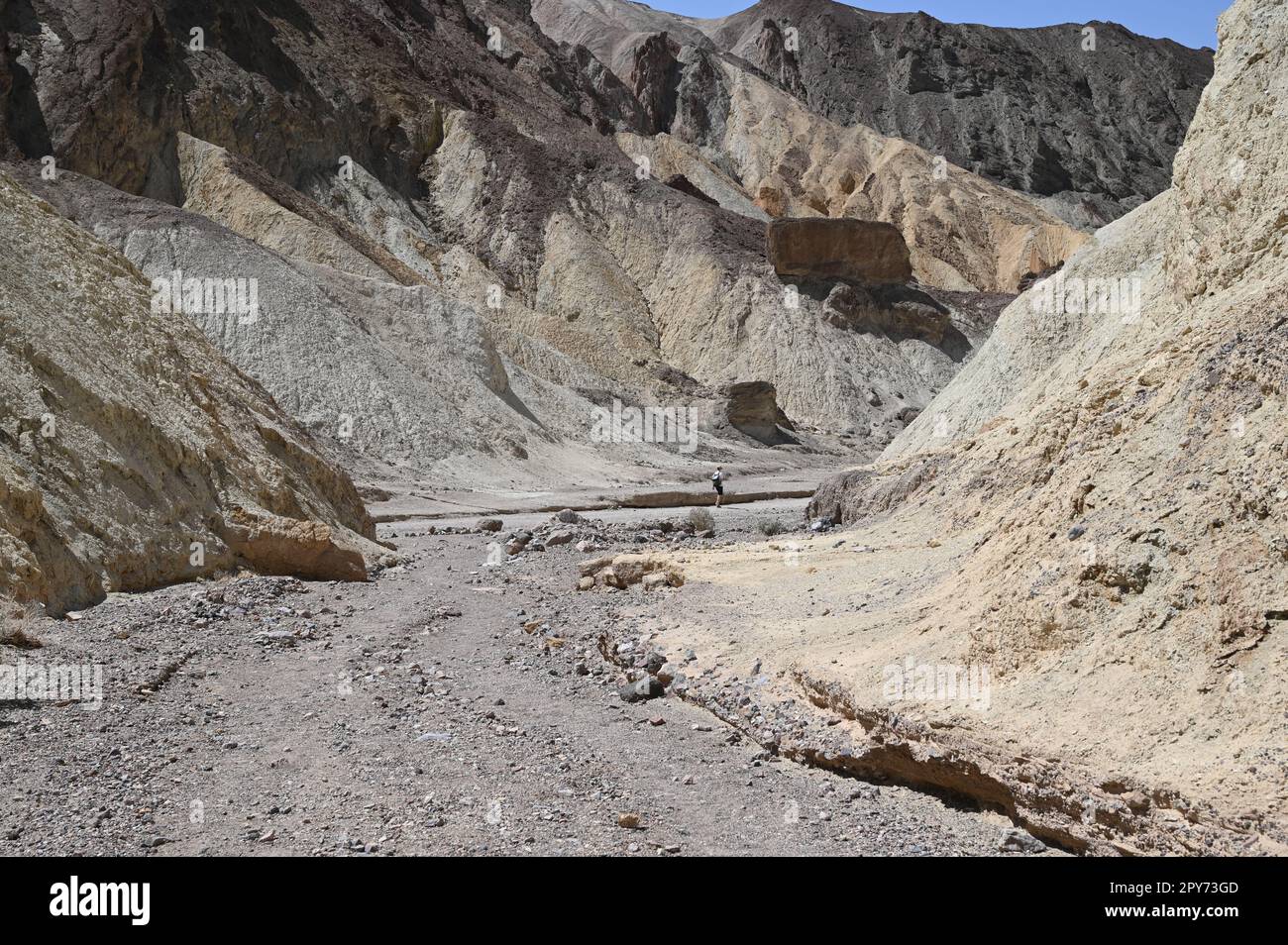 Golden Canyon Trail Head walk in Death Valley at Midday Stock Photo - Alamy
