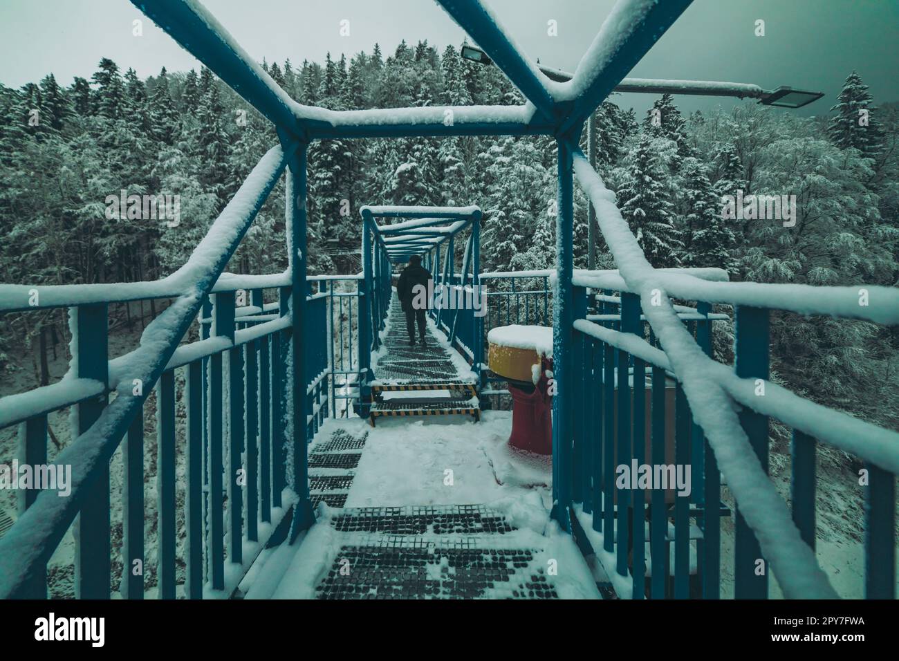 Covered pedestrian bridge man hi-res stock photography and images - Alamy