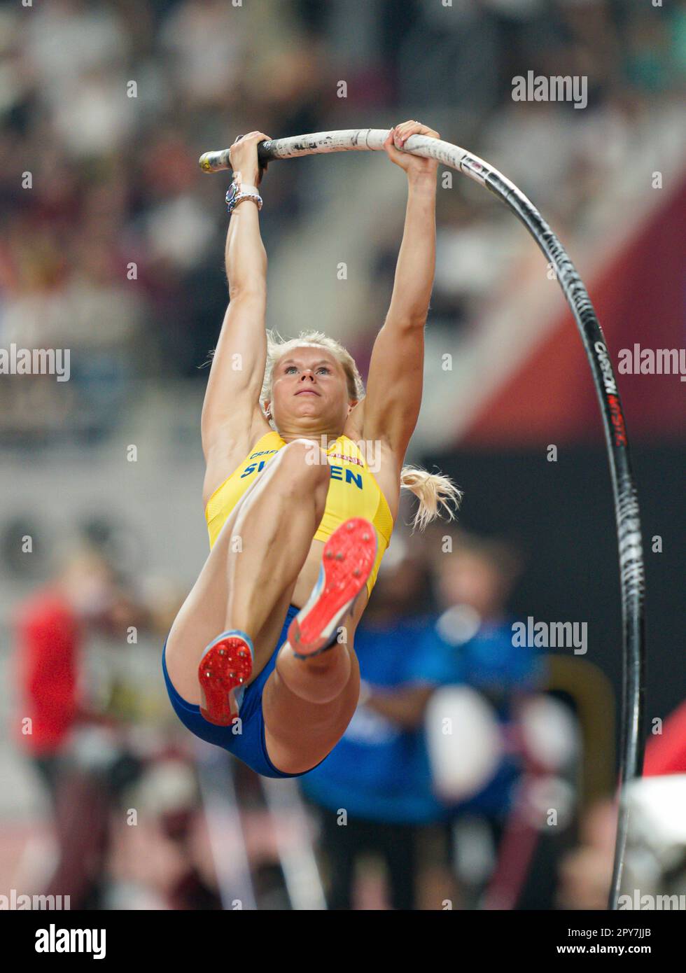 Michaela Meijer participating in the pole vault at the Doha 2019 World