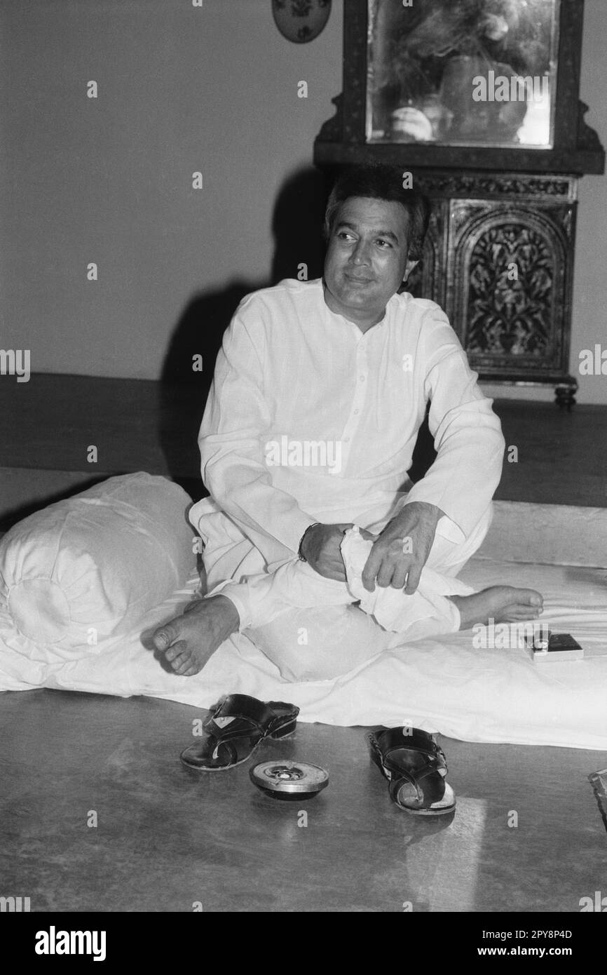 Indian old vintage 1980s black and white bollywood cinema hindi movie film actor, India, Rajesh Khanna, Indian actor, film producer, politician, India Stock Photo