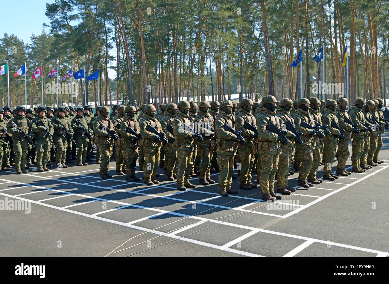 Ukrainian national armed forces hi-res stock photography and images - Alamy
