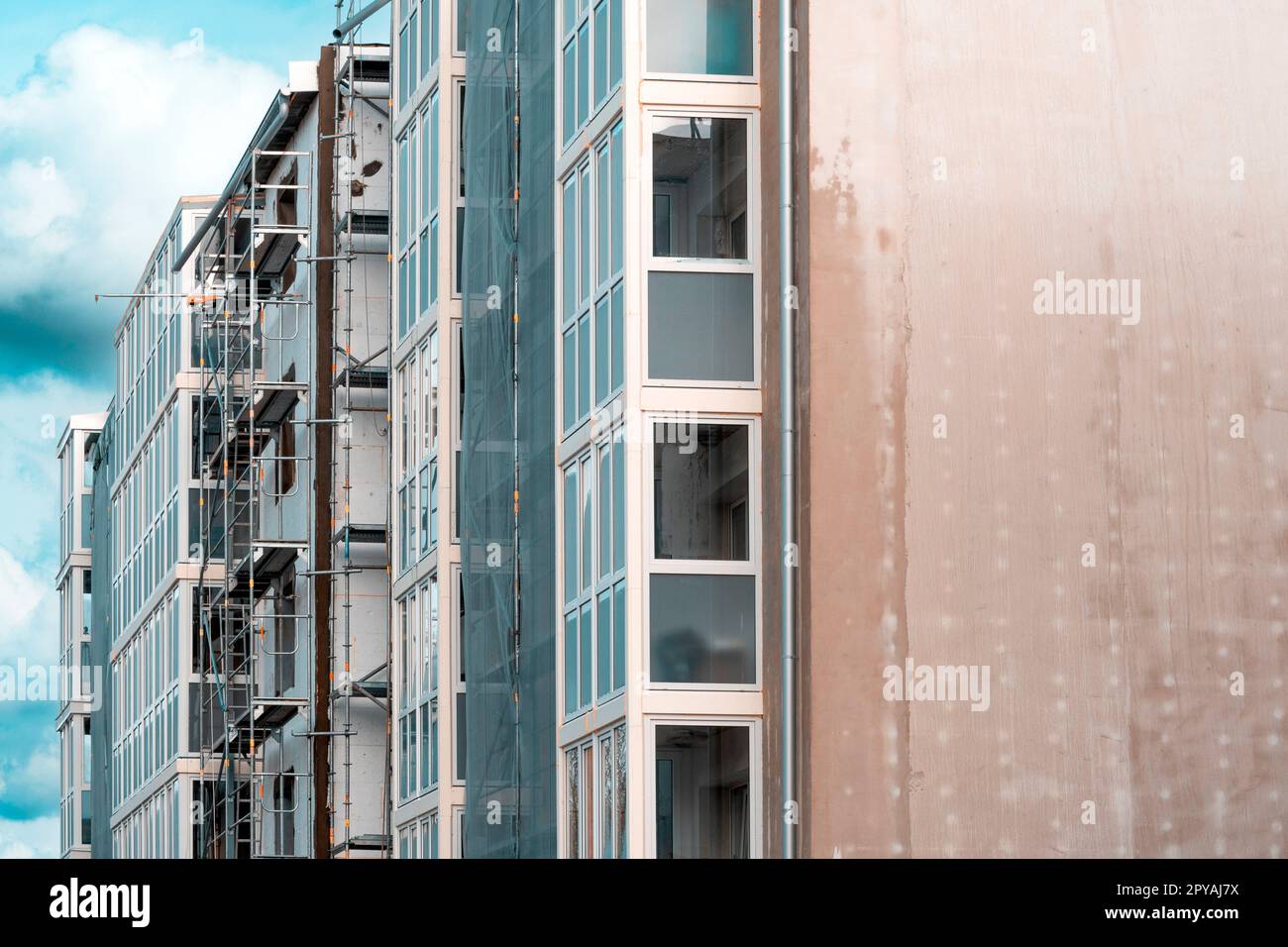 Building facade under renovation hi-res stock photography and images ...
