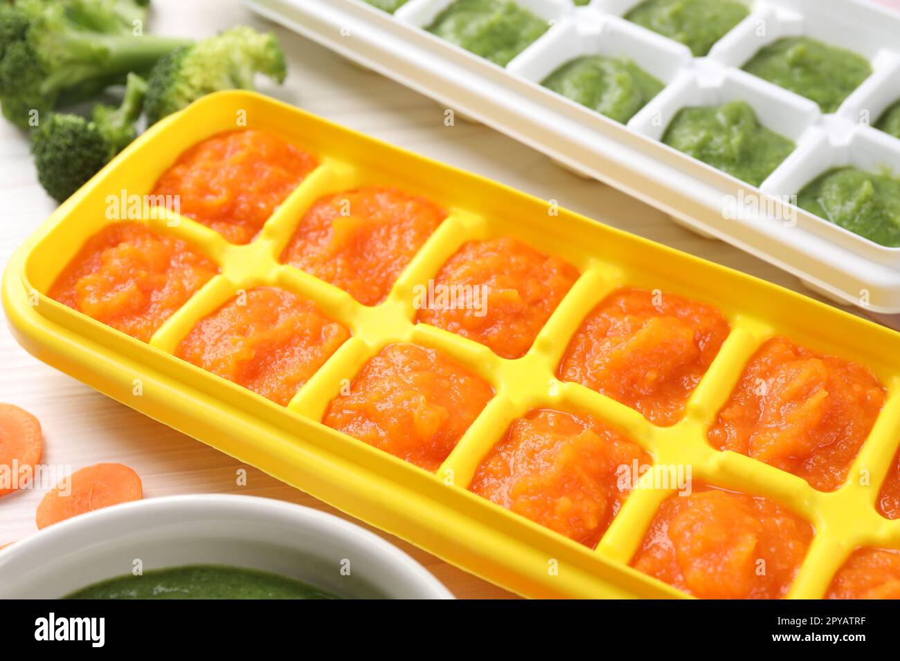 Pureed Baby Food in a Ice Cube Tray Stock Photo - Alamy