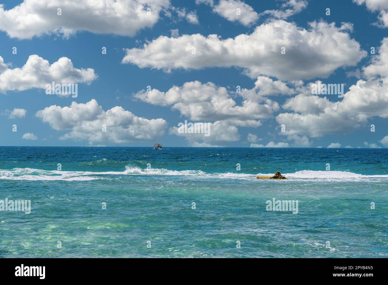 The ship sails toward the waves Stock Photo - Alamy