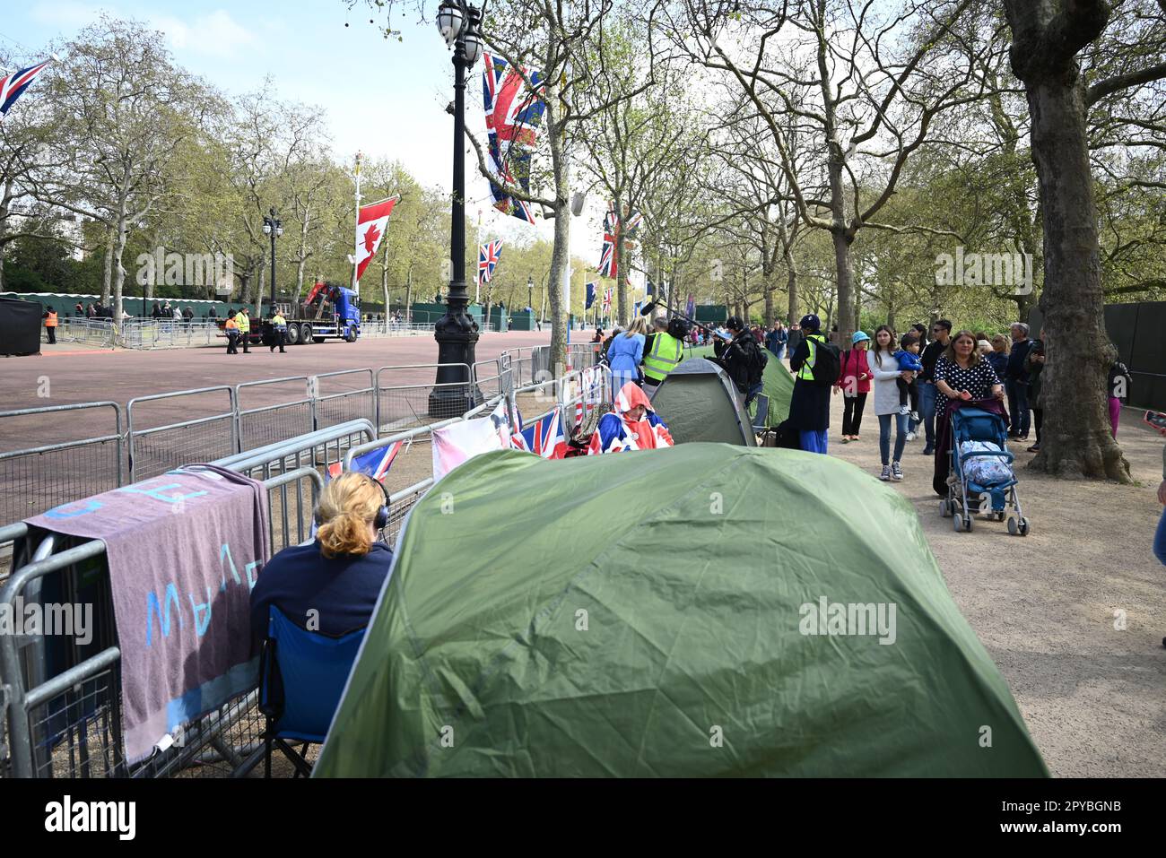 London gets ready to host the coronation of King Charles 111 that will