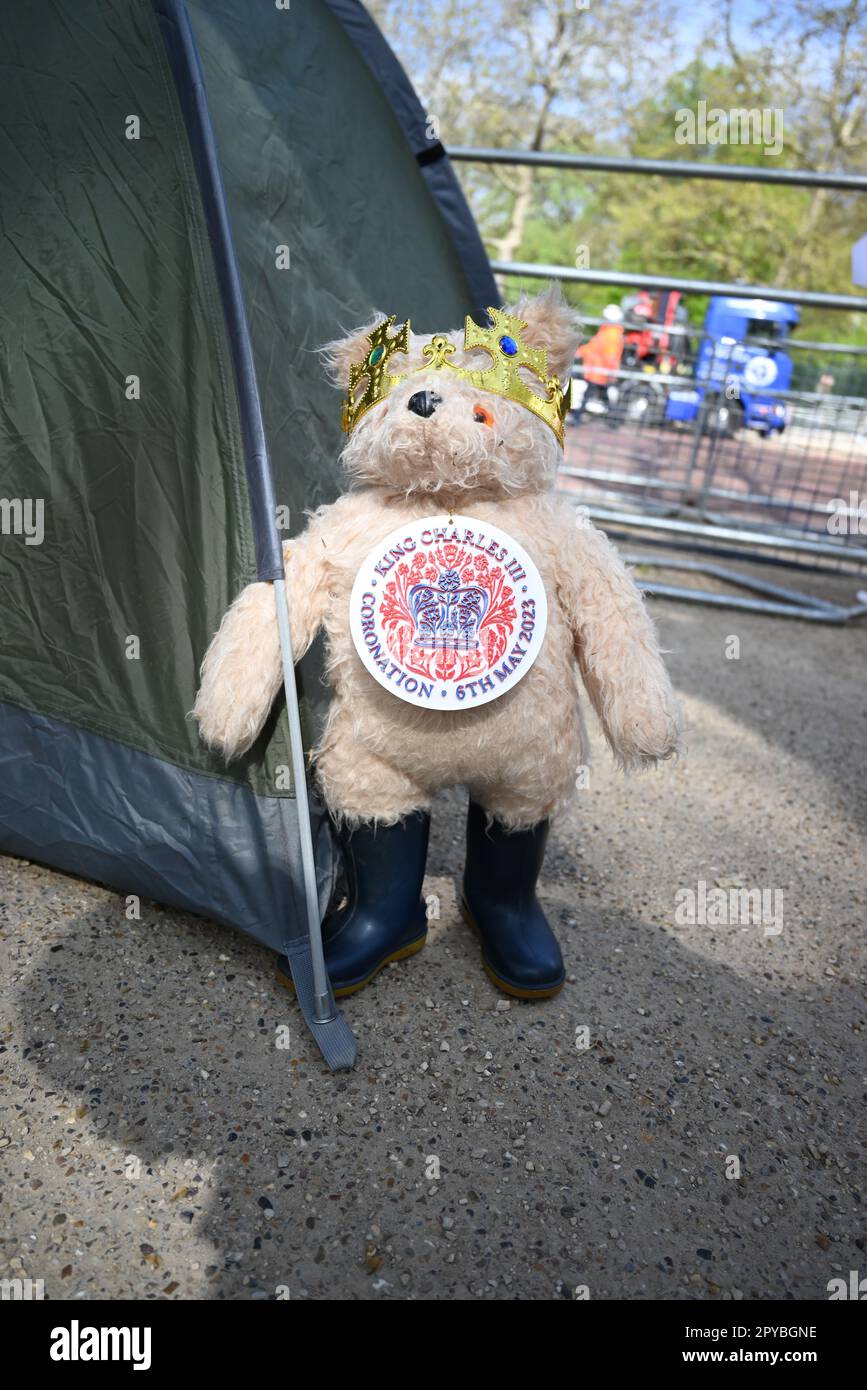 London gets ready to host the coronation of King Charles 111 that will