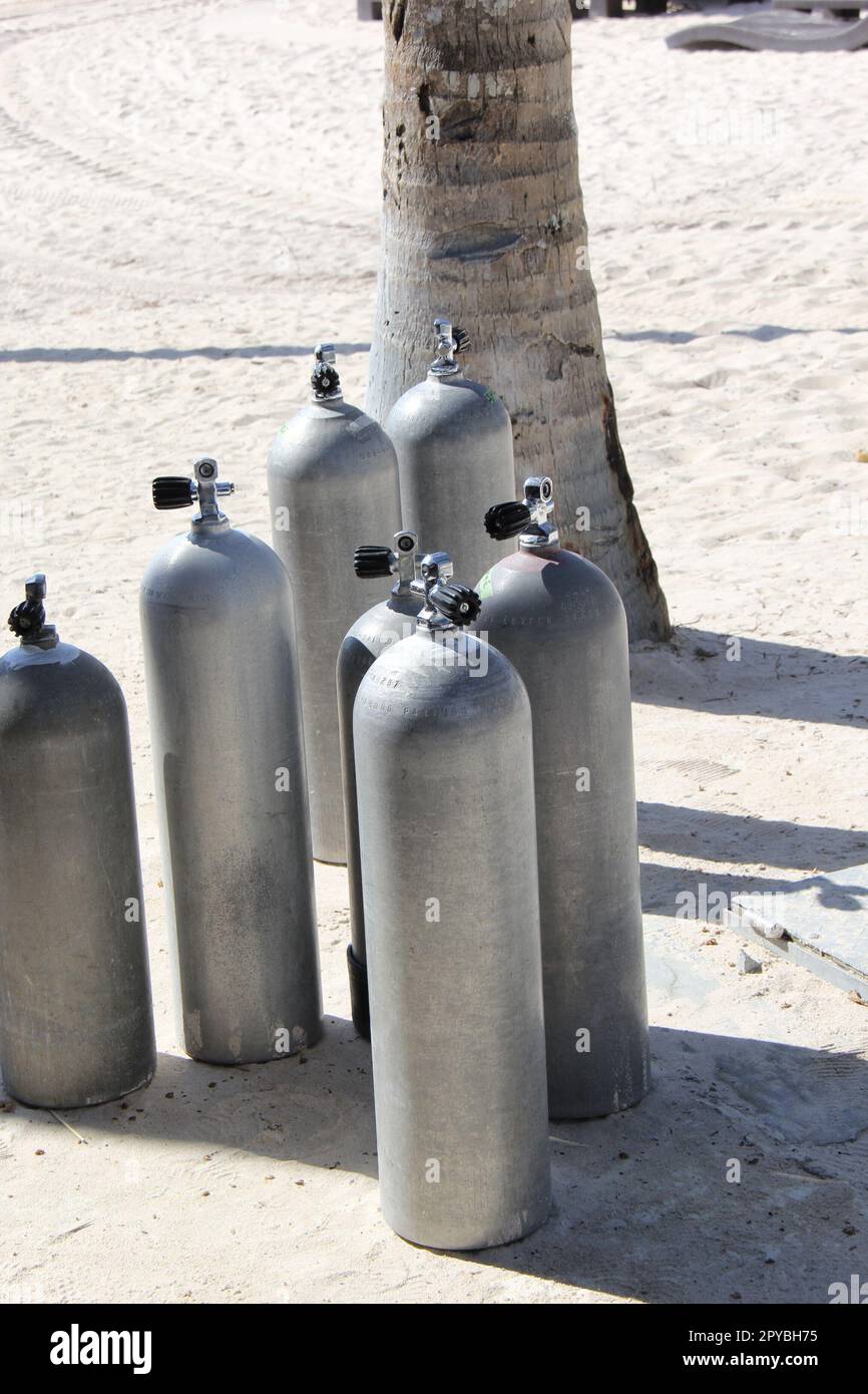 scuba diving tanks on the beach Stock Photo - Alamy