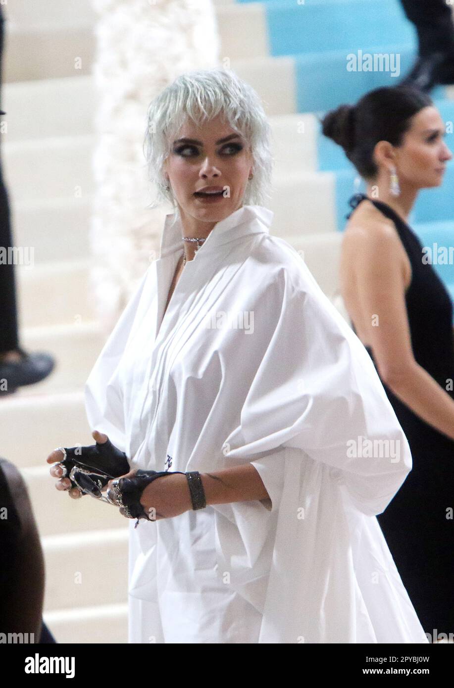 Cara delevingne 2023 met gala hi-res stock photography and images - Alamy