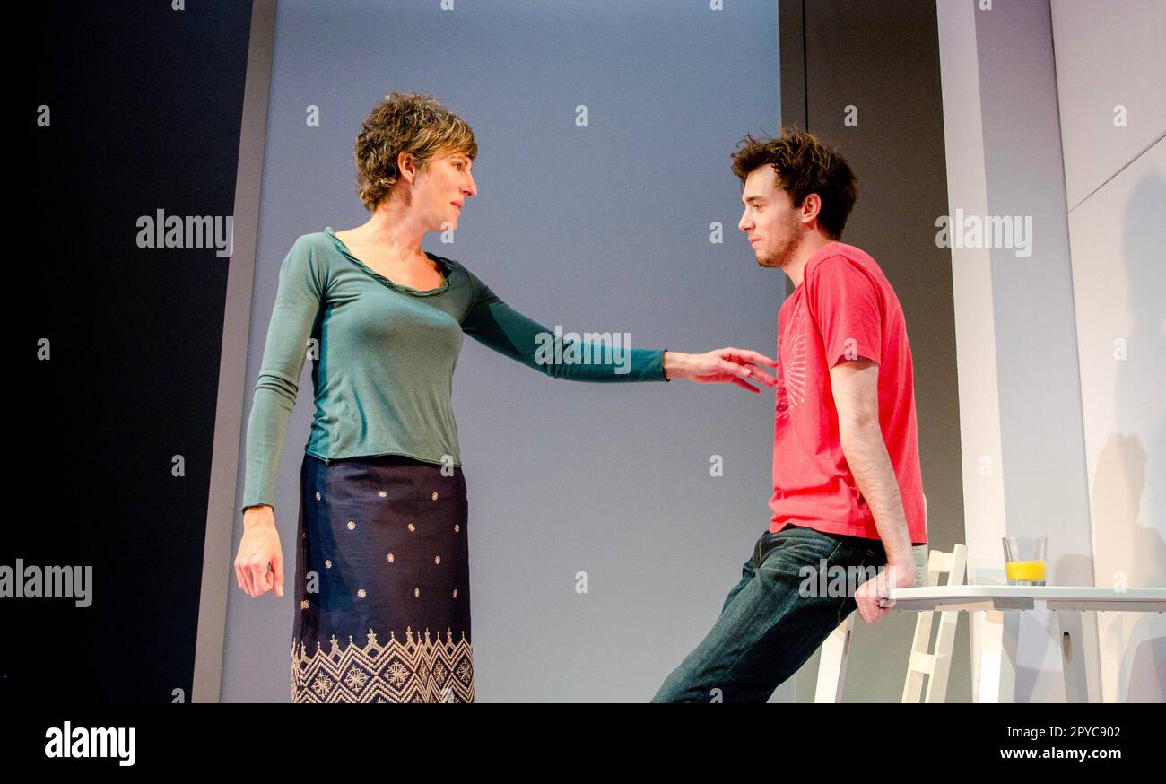 Tamsin Greig (Hilary), Michael Marcus (Cam) in JUMPY by April de Angelis at the Jerwood Theatre Downstairs, Royal Court Theatre, London SW1  19/10/2011  design: Lizzie Clachan  lighting: Peter Mumford  director: Nina Raine Stock Photo