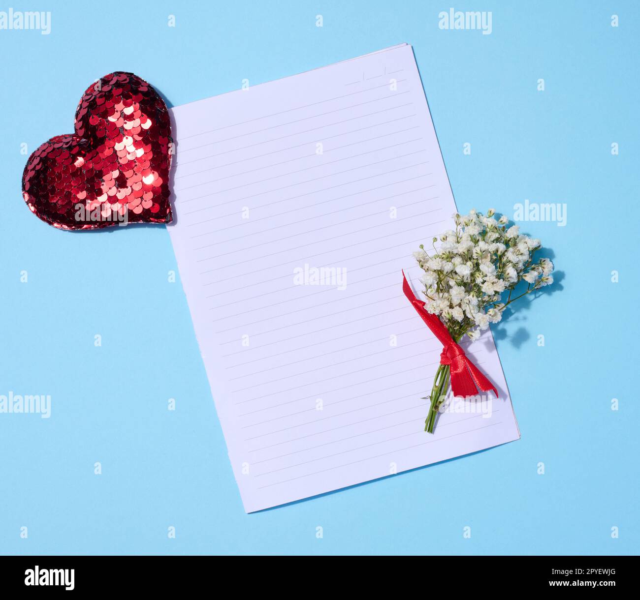 Empty heart hi-res stock photography and images - Alamy
