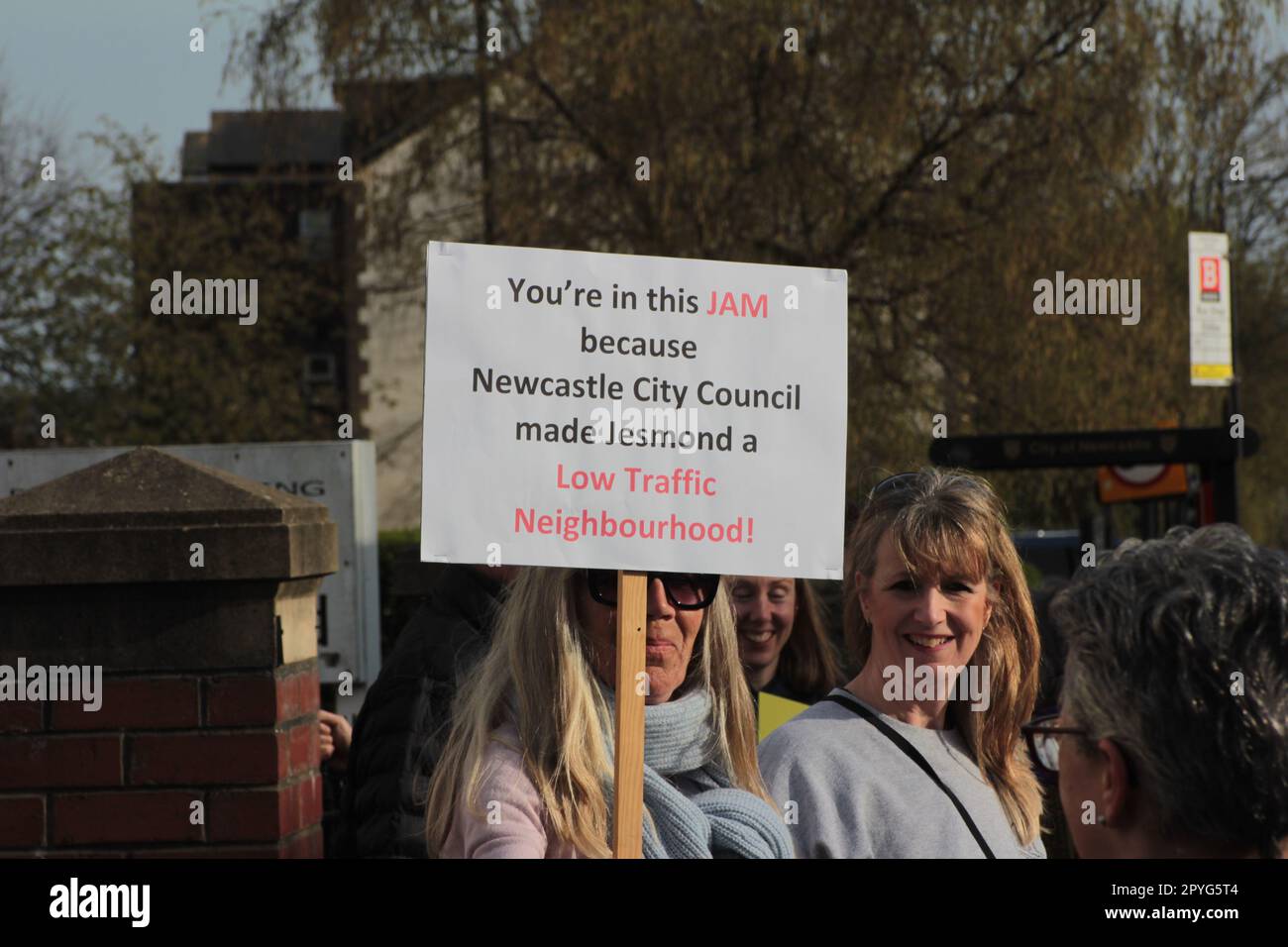 cradlewell-closures-hi-res-stock-photography-and-images-alamy