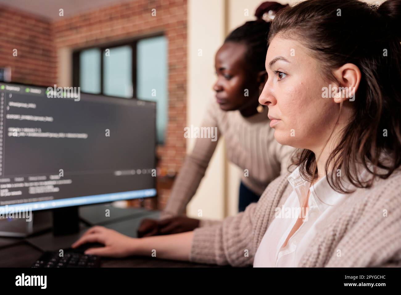 Tech enginners hi-res stock photography and images - Alamy