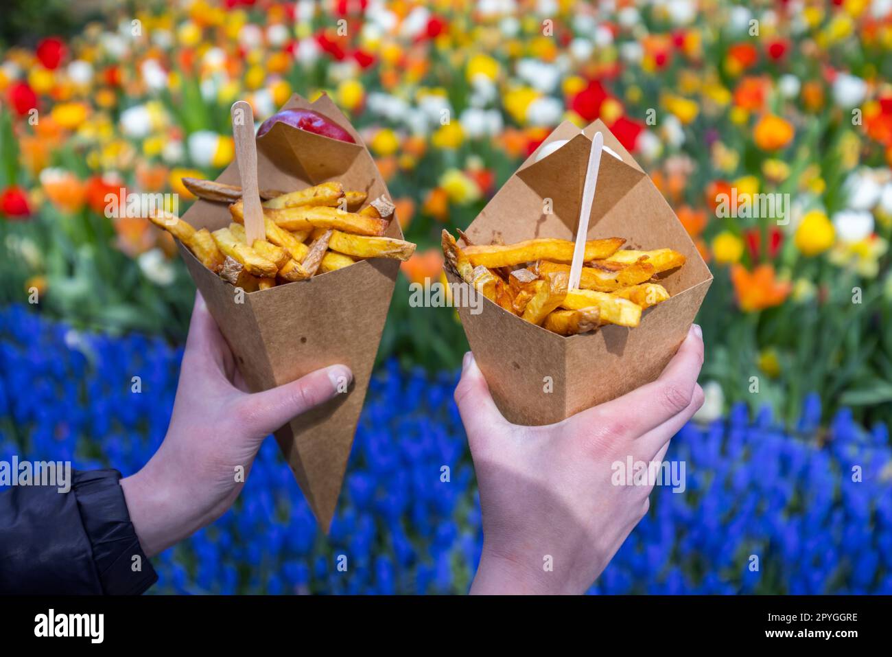 French fries vending machine hi-res stock photography and images - Alamy