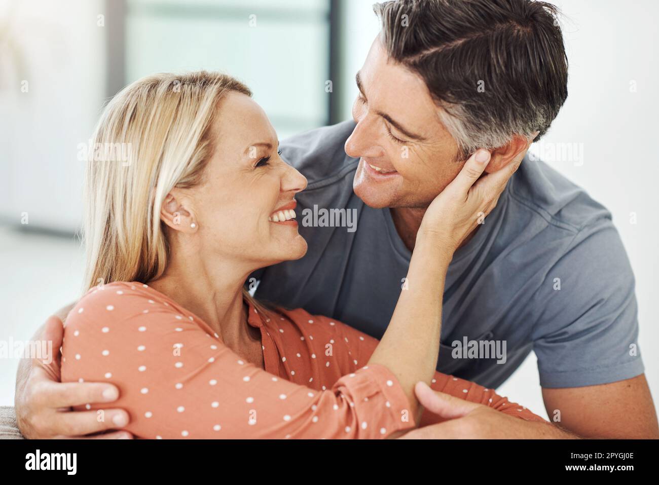 Couples intimate hi-res stock photography and images image
