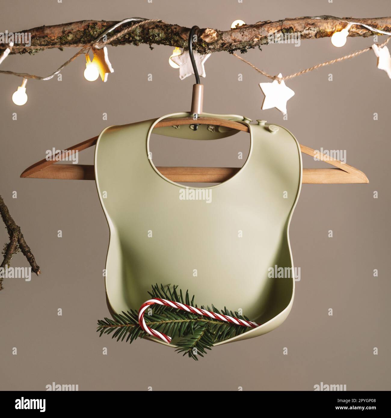 GREEN XMASS SILICONE BIB SET main image 1
