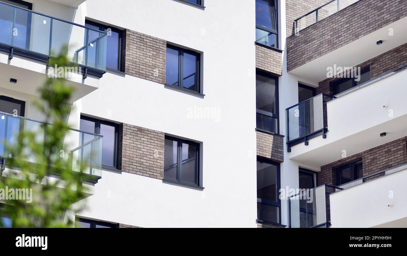 Picture of Assessing the role of urban green spaces for human well ... - Springer