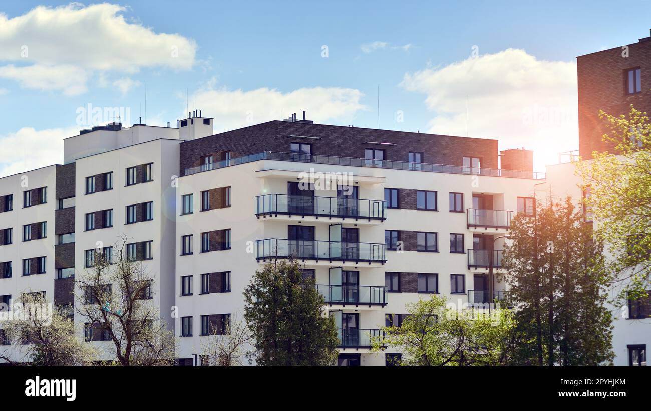 Greenery ke beech aur South Delhi ke bilkul paas Presenting Urban ... - Green Living In Urban Environments