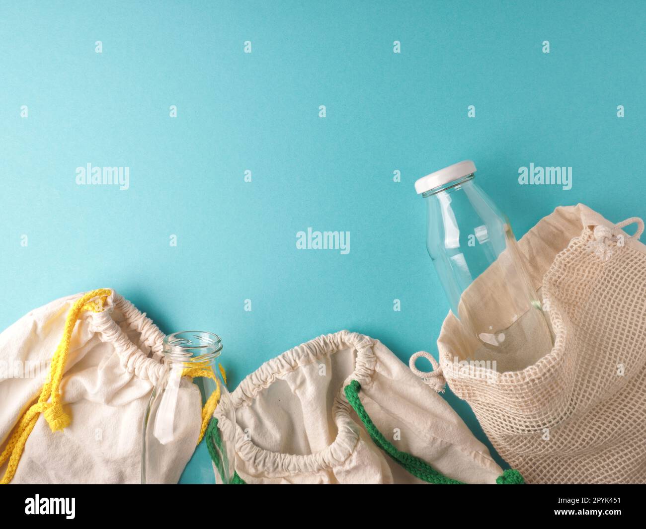 Plastic free daily shopping utensils, renewable resources, zero waste