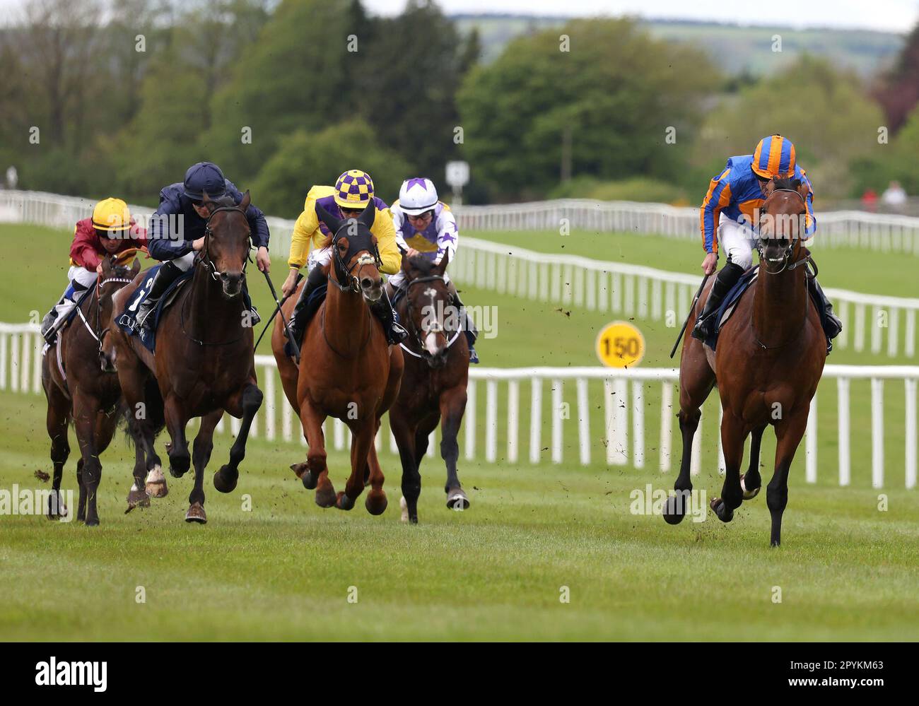 Paddington, right with Jockey Seamie Heffernan on the way to winning