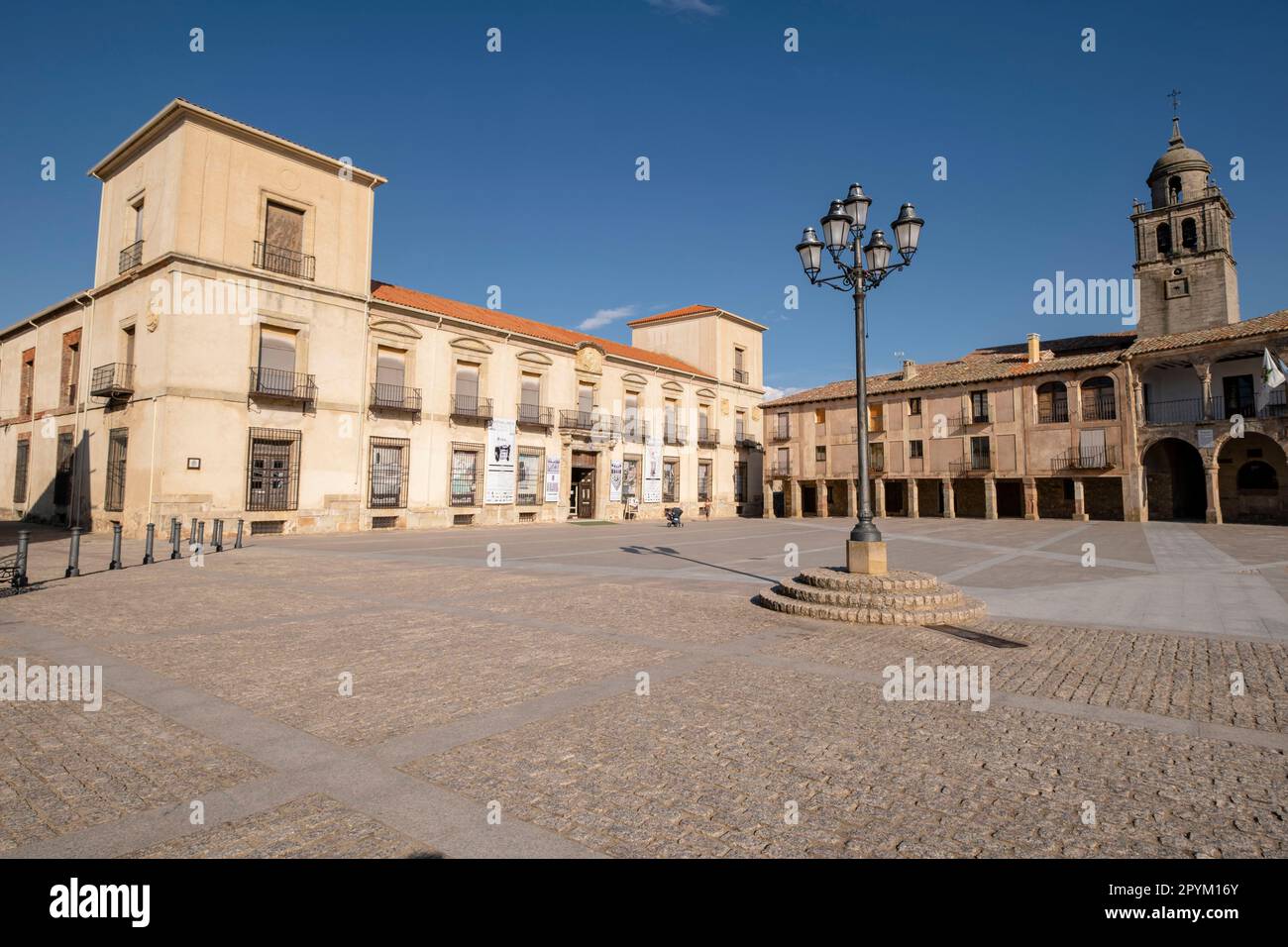 Palacio del Duque de Medinaceli, XVI-XVII, plaza mayor, Medinaceli, Soria,  comunidad autónoma de Castilla y León, Spain, Europe Stock Photo