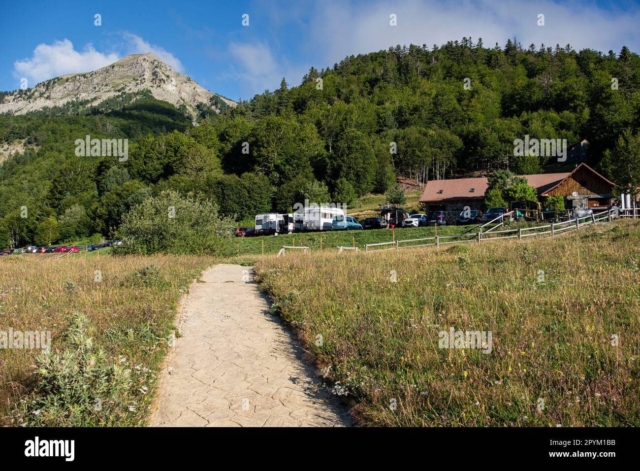 refugio de Linza, ruta de las Golondrinas, pirineos occidentales, , Huesca, Aragón, Spain, Europe Stock Photo