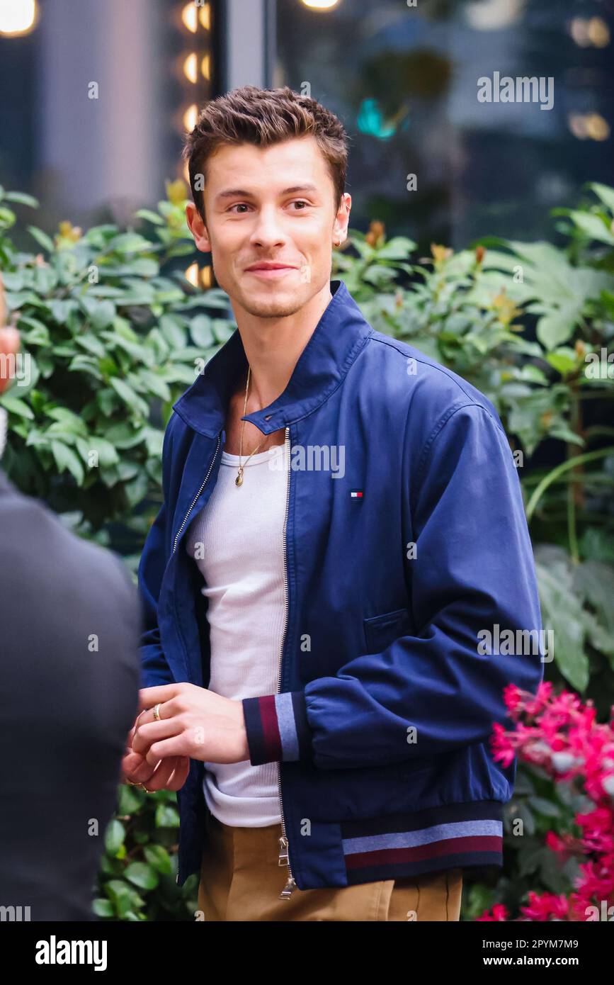 Milan, Italy. 24th Mar, Shawn Mendes attends the Tommy Hilfiger x Mendes Classic Reborn in Milan on March 24, 2023 in Milan, Italy (Photo by Alessandro Bremec/NurPhoto) Credit: NurPhoto